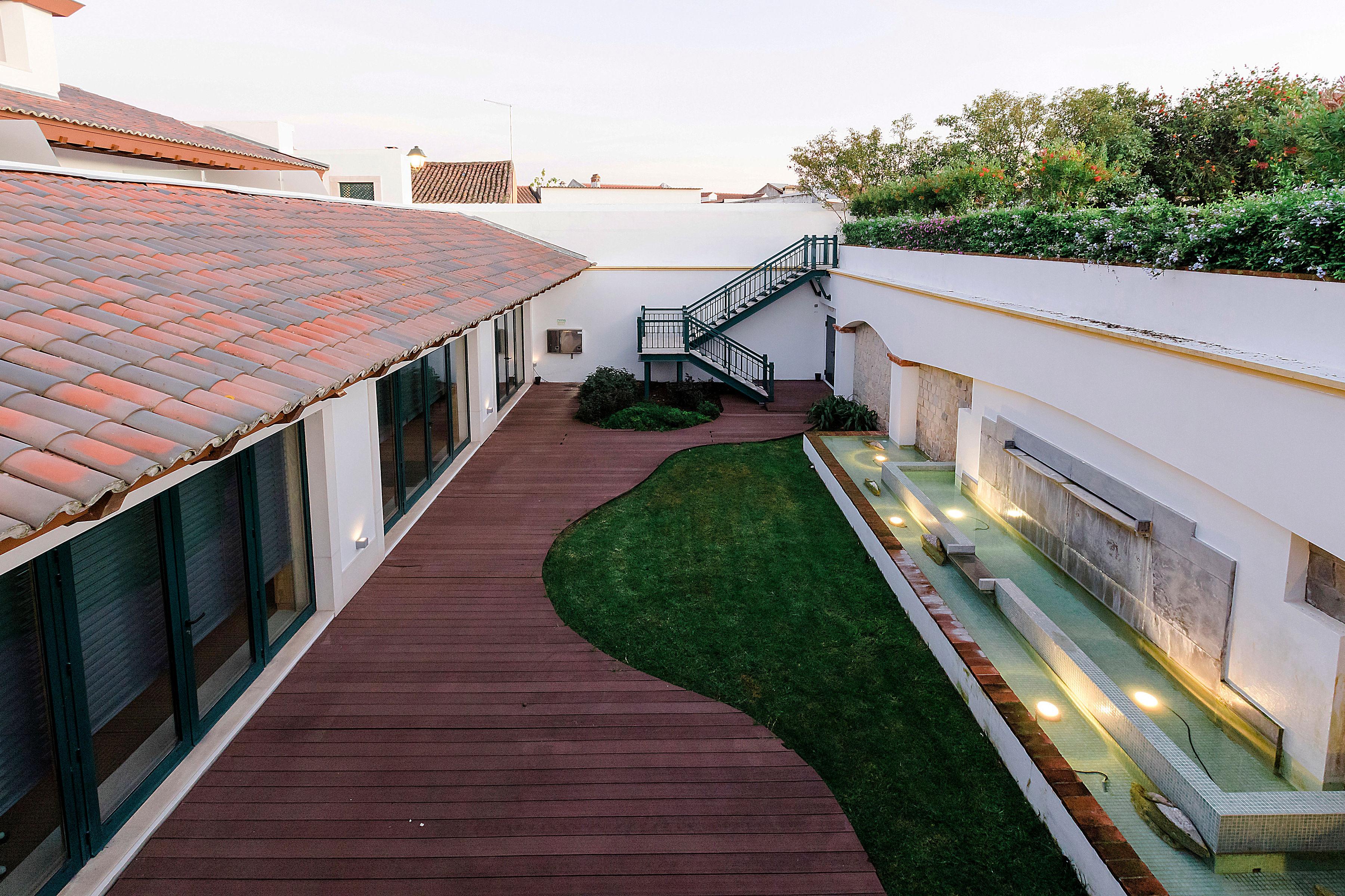 Hotel Lusitano Golegã Екстериор снимка